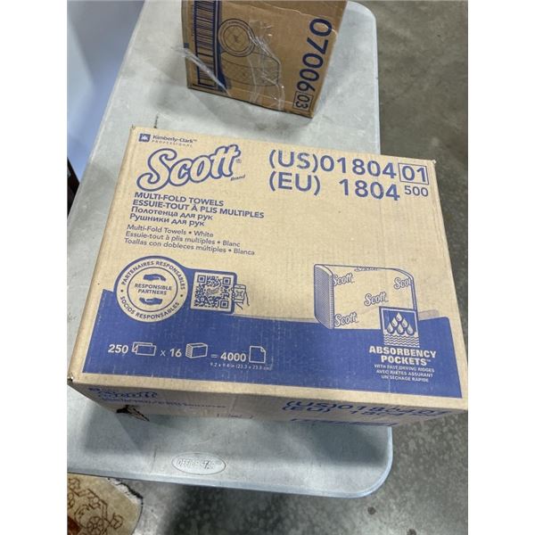 NEW CASE SCOTT SINGLE FOLD TOWELS - 16 BUNDLES OF 250, 4000 TOTAL