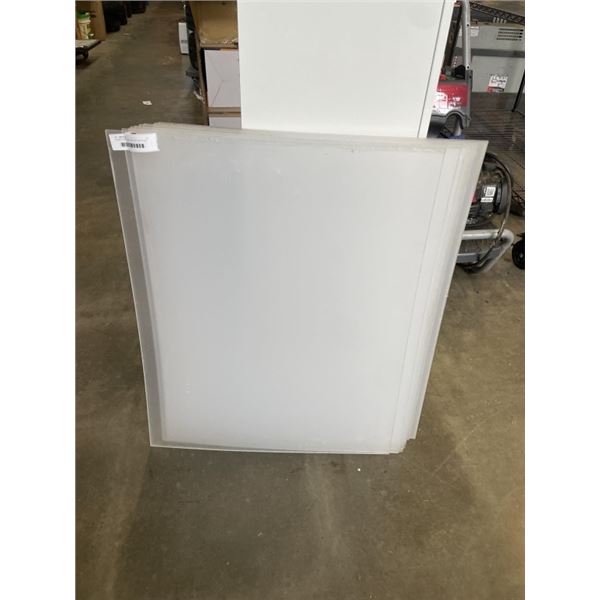 10 NEW CLEAR 3/16" THICK 24" X 30" PLEXI GLASS SHEETS