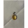 Image 2 : DAINTY STERLING SILVER W/ GOLDEN TOPAZ QUARTZ STONE PENDANT MARKED 925