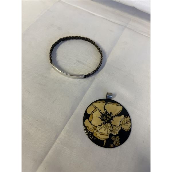 VINTAGE HAND CRAFTED SILVER W/ TWISTED CORD BANGLE AND HAND PAINTED PENDANT