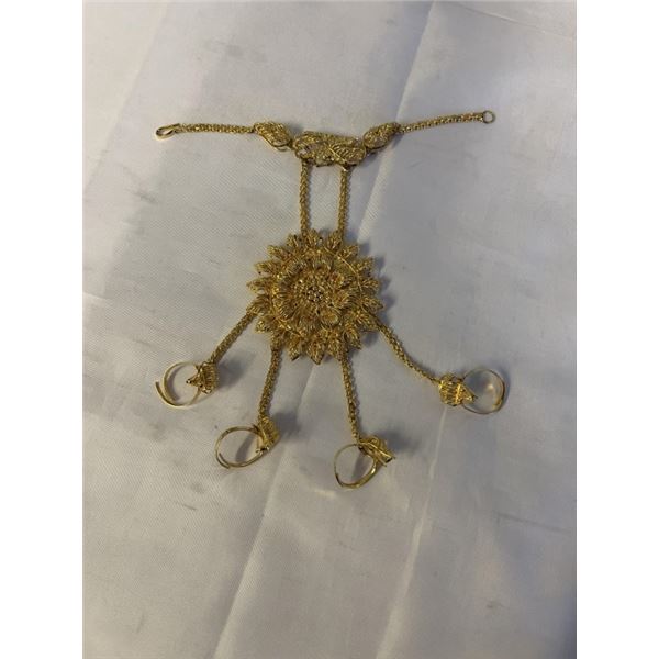22K GOLD PLATED SOUTHEAST ASIAN 4 RINGS ATTACHED TO BRACELET