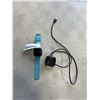Image 1 : FITBIT F8507 WITH CHARGER