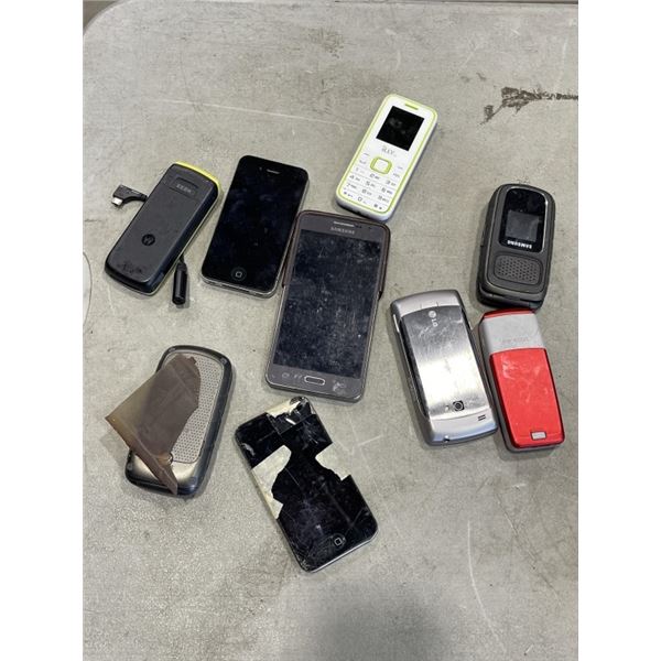 9 OLDER CELL PHONES FOR PARTS