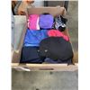 Image 1 : LOT OF ASSORTED LADIES LULULEMON CLOTHING