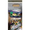 Image 3 : BOX OF LEGO