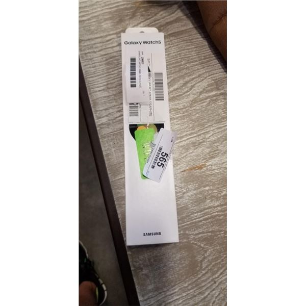 SAMSUNG WATCH 5 40MM, DEFECTIVE STORE RETURN