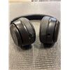 Image 3 : BEATS SOLO 4 ON EAR SOUND ISOLATING BLUETOOTH HEADPHONES - TESTED WORKING, RETAIL $279