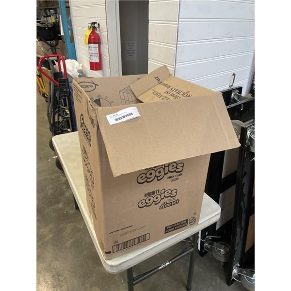 BOX OF ASSORTED RECORDS