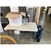 Image 1 : LARGE LOT OF GLASS AND POTTERY VASES AND JUGS