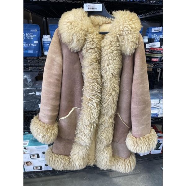 VINTAGE WINTER JACKET