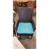 Image 3 : 4 PC PATIO SET - 2 CHAIRS, LOVE SEAT, AND COFFEE TABLE