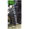 Image 2 : GUESS SIZE LARGE PUFFY JACKET