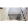 Image 2 : GREY OTTOMAN