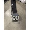 Image 2 : KING SIZE "EIGHT MATTRESS" HOT AND COLD - MISSING POWER UNIT/WATER PUMP