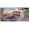 Image 2 : BLACK AND DECKER 4-SLICE AIR FRYER TOASTER OVEN - TESTED WORKING, RETAIL $179