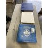 Image 1 : LOT OF 3 LARGE BINDERS OF HOCKEY CARDS - 90S PINNACLE, TOPPS, OPC