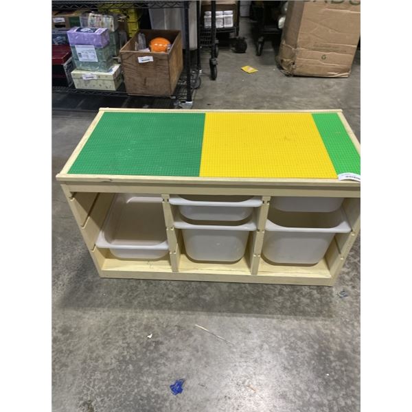 KIDS ROOM LEGO TABLE
