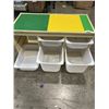 Image 2 : KIDS ROOM LEGO TABLE