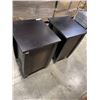 Image 4 : PAIR OF SOLID WOOD 3 DRAWER NIGHT STANDS