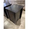 Image 5 : PAIR OF SOLID WOOD 3 DRAWER NIGHT STANDS