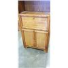 Image 2 : OAK 6FT BOOKSHELF W/ BASE DOORS