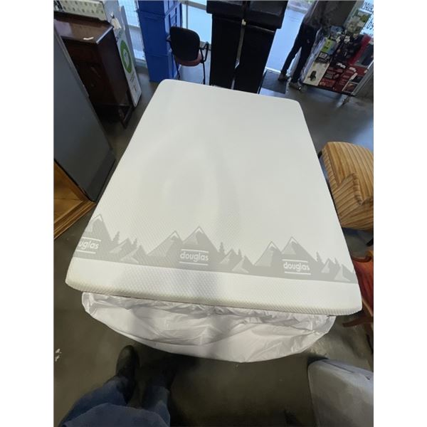 AS NEW DOUGLAS QUEENSIZE ORIGINAL MATTRESS