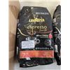 Image 2 : 3 NEW 1KG BAGS OF LAVAZZA ESPRESSO BARISTA GRAN CREMA MEDIUM ROAST WHOLE BEAN COFFEE, BB 02/28/2026