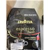 Image 3 : 3 NEW 1KG BAGS OF LAVAZZA ESPRESSO BARISTA GRAN CREMA MEDIUM ROAST WHOLE BEAN COFFEE, BB 02/28/2026