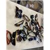 Image 5 : ASSORTED SUNGLASSES AND FACE MASKS