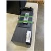 Image 7 : 2 SETS OF SPEAKERS AND YAMAHA DESKTOP AUDIO SYSTEM