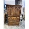 Image 1 : 2 DOOR WARDROBE