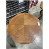 Image 6 : PAIR OF VINTAGE OCTAGONAL ENDTABLES