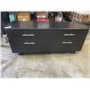Image 1 : BLACK CONSOLE TABLE