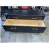 Image 2 : BLACK CONSOLE TABLE