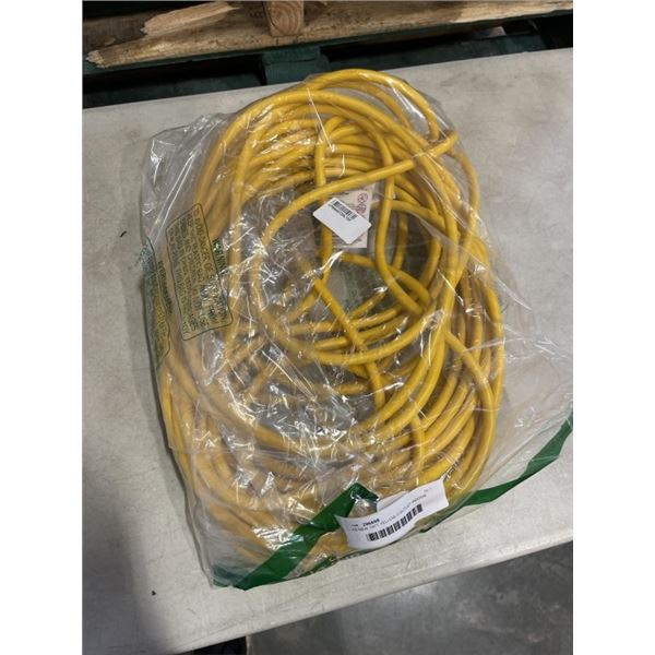 AS NEW 75FT YELLOW 3 OUTLET INDOOR OUTDOOR HEAVY DUTY LIGHTED 3 WIRE GROUNDED EXTENSION CORD 12AWG