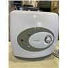 Image 2 : NEW FEELROGAST 8 GAL. (30L) ON DEMAND HOT WATER HEATER, WITH INSTALL ACCESORIES AND SUPPLIES