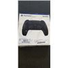 Image 2 : 2 PS5 DUALSENSE WIRELESS CONTROLLER WORKING NO BOXES