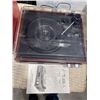 Image 5 : VICTROLA 3 IN 1 TURNTABLE AND INSIGNIA RETRO RED MICROWAVE