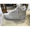 Image 3 : AS NEW REEBOK SIZE 10 SNEAKERS