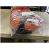 Image 3 : AS NEW 200FT ORANGE INDOOR OUTDOOR HEAVY DUTY LIGHTED 3 WIRE GROUNDED EXTENSION CORD 16AWG