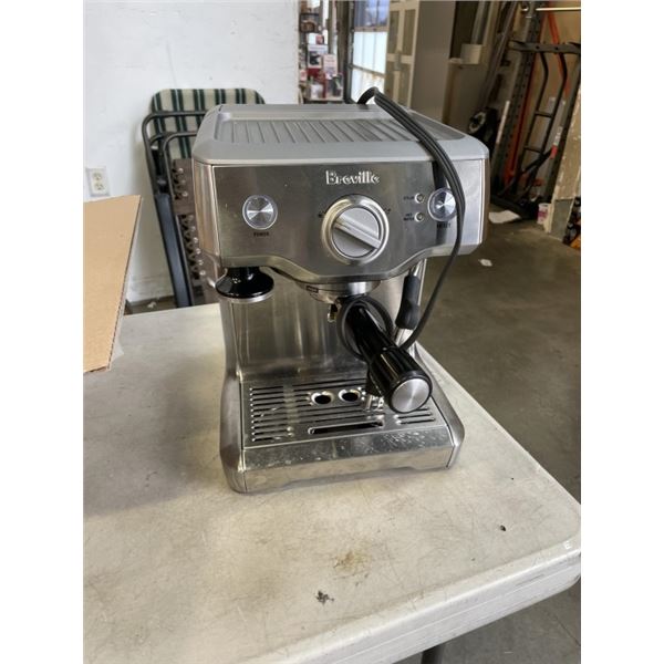 BREVILLE ESPRESSO MACHINE - WORKING