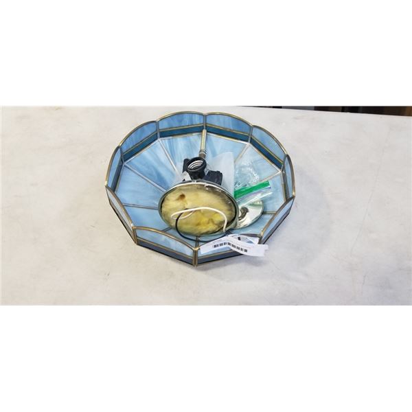 VINTAGE LEADED GLASS LIGHT FIXTURE