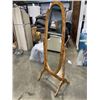 Image 2 : FREE STANDING DRESSING MIRROR