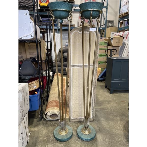 PAIR OF VINTAGE 6FT DECORATIVE LAMPS