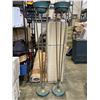 Image 1 : PAIR OF VINTAGE 6FT DECORATIVE LAMPS