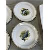 Image 3 : HOLLOHAZA HUNGARY PLATE AND PLATTER SET