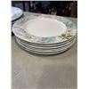 Image 3 : 19PCS DOULTON EVERYDAY WILD FLOWERS PLATE SETS - 6 DINNER, 6 DESSERT, 7 SIDE