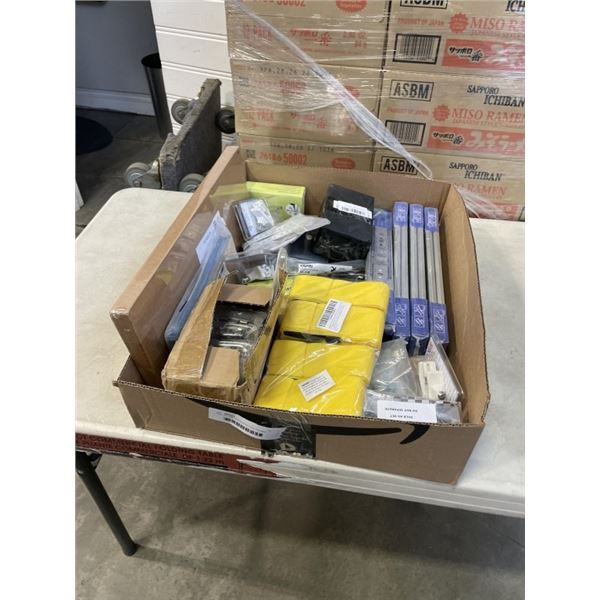 TRAY OF AMAZON OVERSTOCK ITEAMS HARDWARE