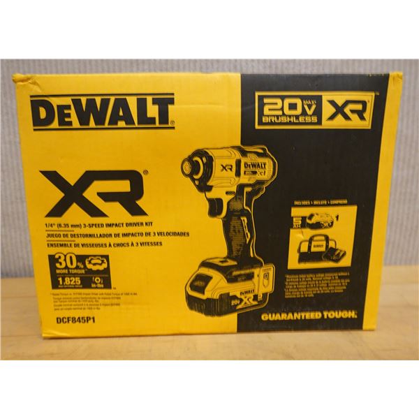DeWalt DCF845P1 Impact Driver Kit w/ Battery & Charger New in Box
