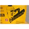 Image 3 : DeWalt DCN692B Dual Speed Framing Nailer New in Box (Tool Only)